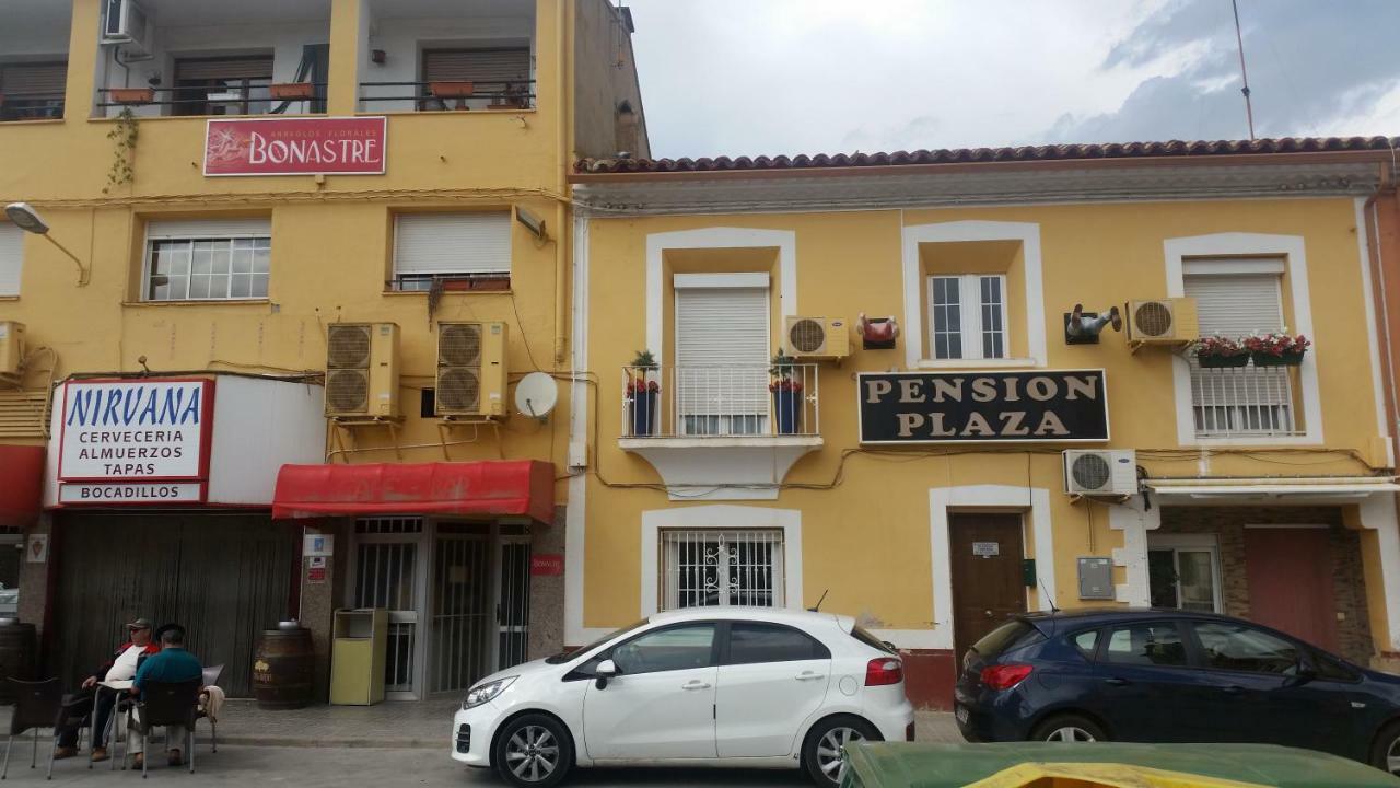 Pension Plaza Кинто Экстерьер фото